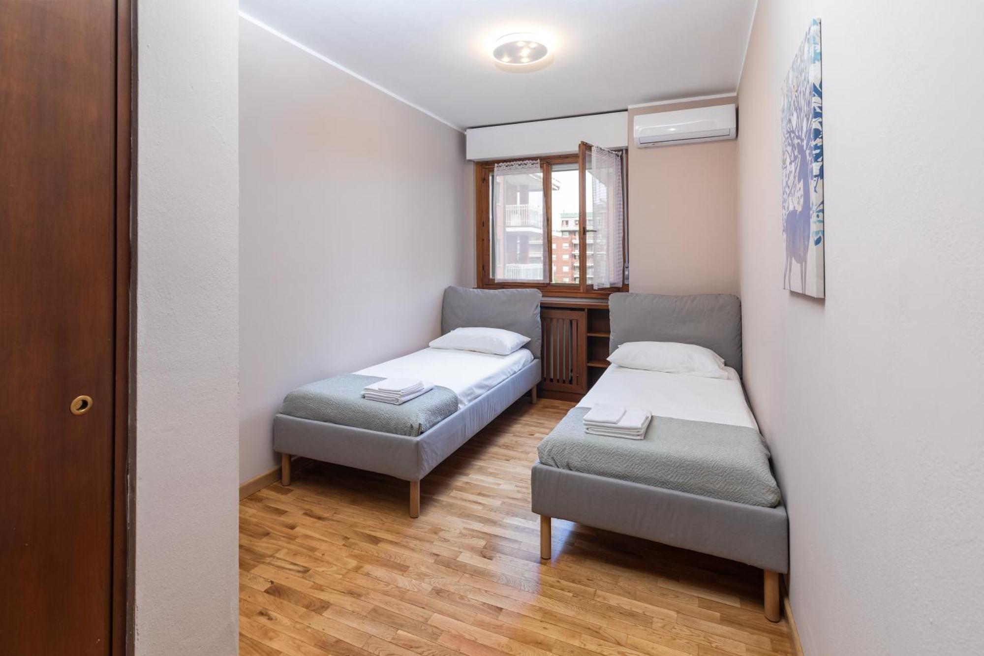 Apartment Forum V Асаго Екстериор снимка