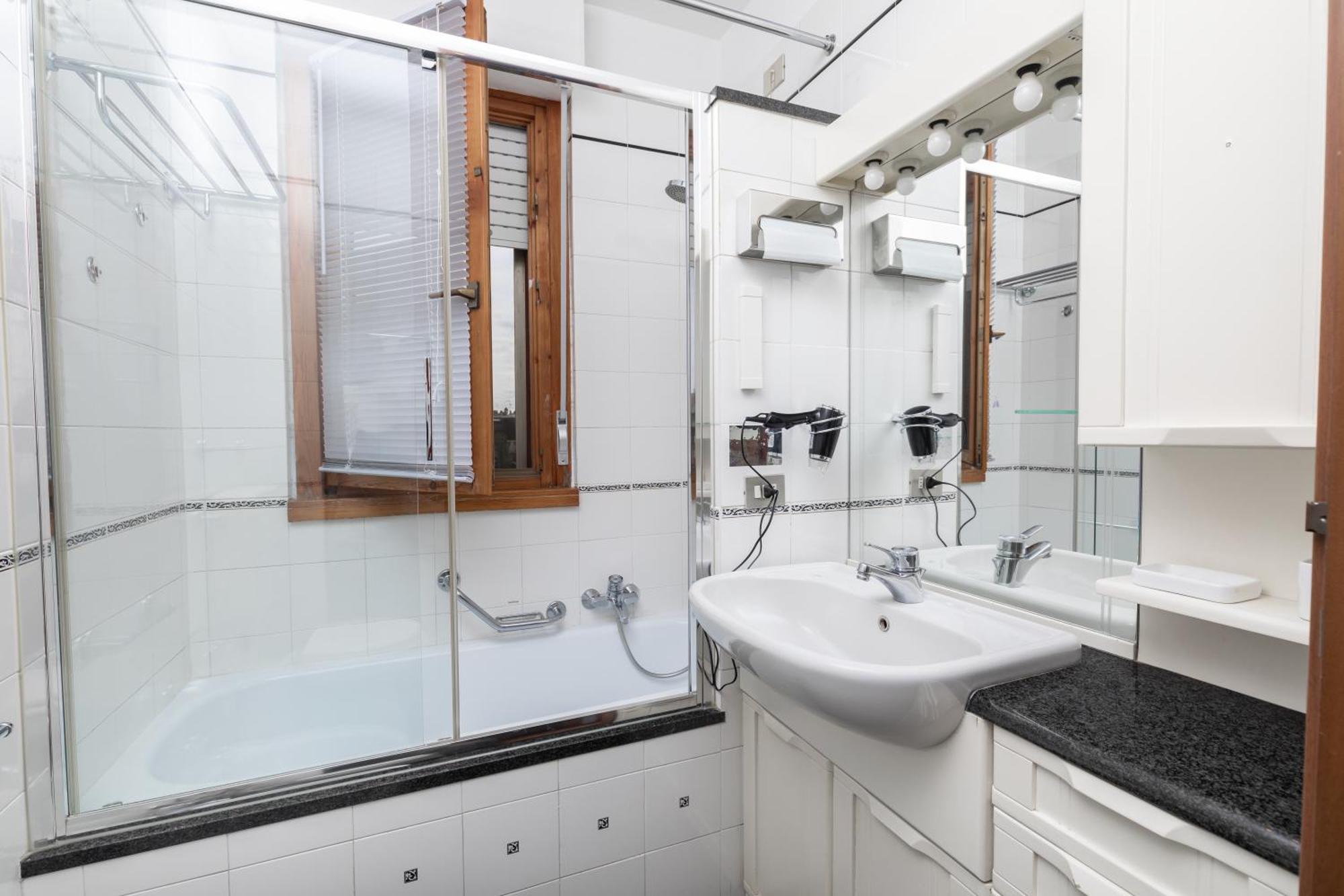 Apartment Forum V Асаго Екстериор снимка